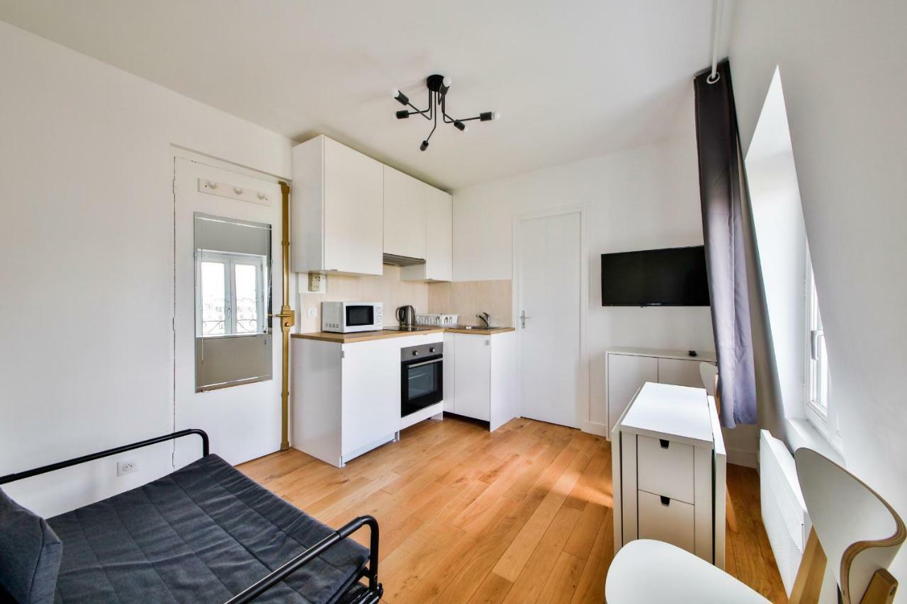 Belle Vue 2 Apartment ลูวาลัวเปแรต์ ภายนอก รูปภาพ