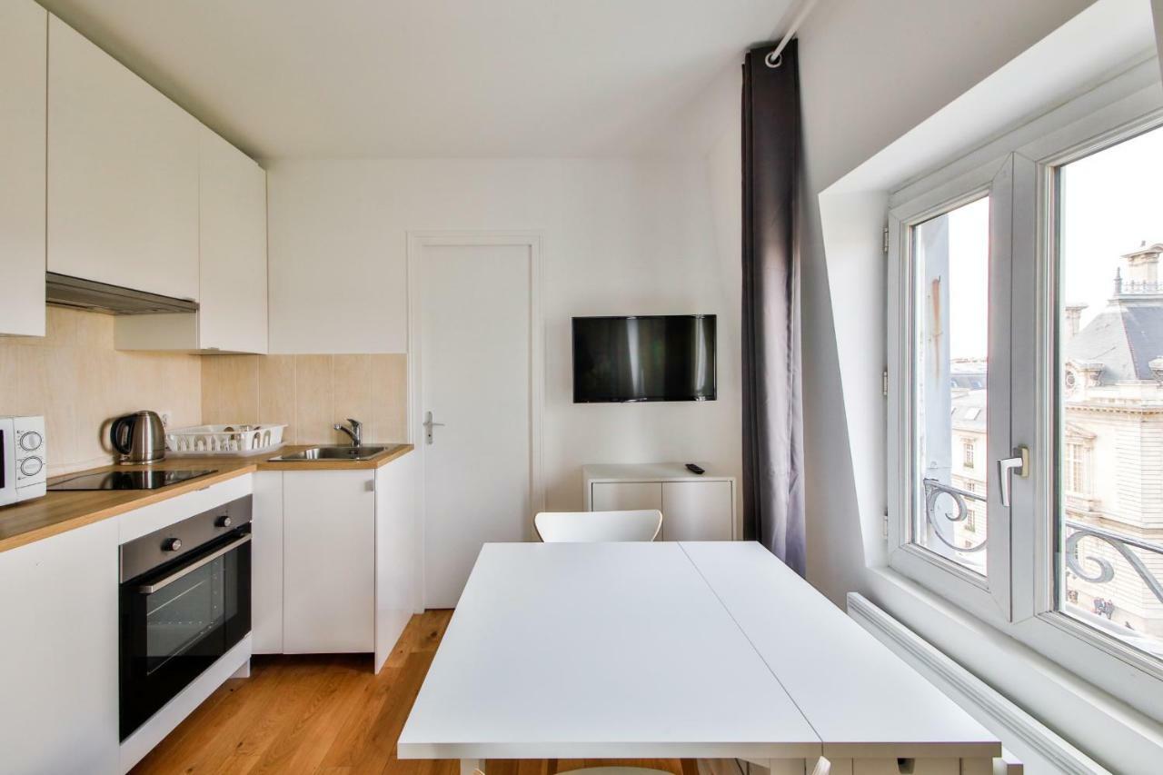 Belle Vue 2 Apartment ลูวาลัวเปแรต์ ภายนอก รูปภาพ